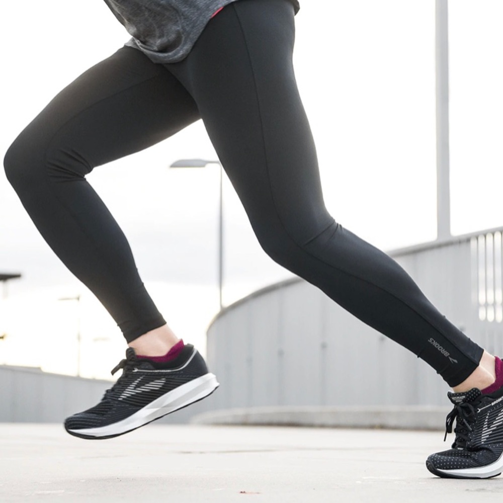 Brooks Go-To Tights